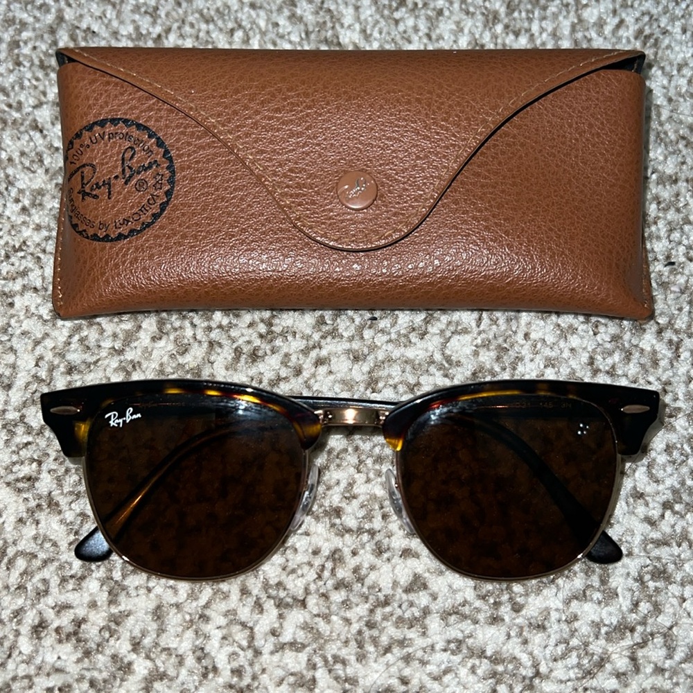 Ray-Ban Clubmaster Classic